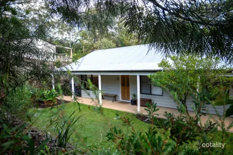 20 Pine St, Pomona, QLD 4568