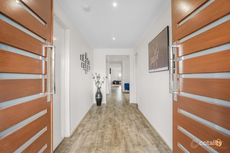 Property photo of 50 Stonehenge Drive Cobblebank VIC 3338