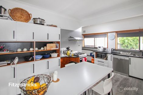 Property photo of 6 Charleville Road Turvey Park NSW 2650