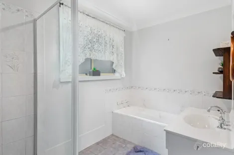 Property photo of 7/116 Avondale Road Avondale NSW 2530