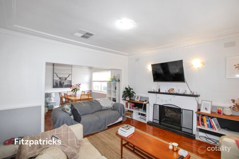 Property photo of 6 Charleville Road Turvey Park NSW 2650