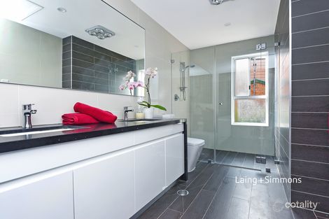 Property photo of 30 Livingstone Place Mount Colah NSW 2079