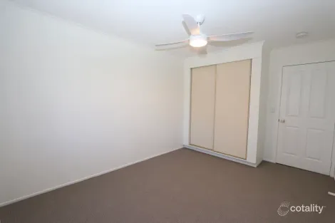 Property photo of 3 Pinaroo Crescent Ashmore QLD 4214