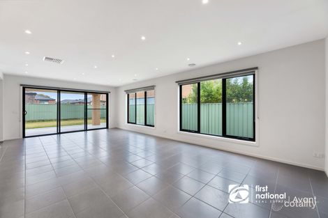 Property photo of 2 Laburnum Avenue Wyndham Vale VIC 3024