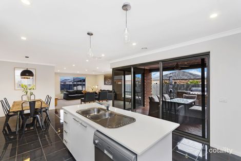 Property photo of 13 Battarbee Street Warrnambool VIC 3280