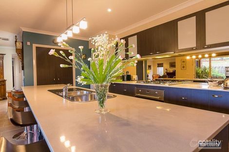 Property photo of 6 Janine Court Drouin VIC 3818