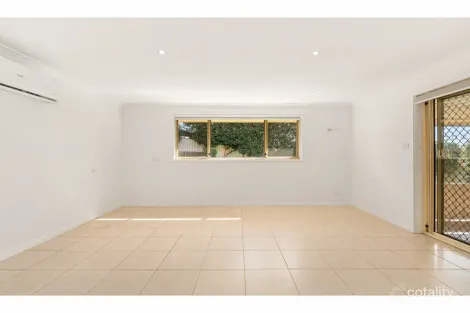 Property photo of 15 Burrawang Boulevard Toronto NSW 2283