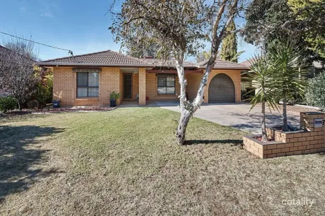 7 Forrest St, Lake Albert, NSW 2650