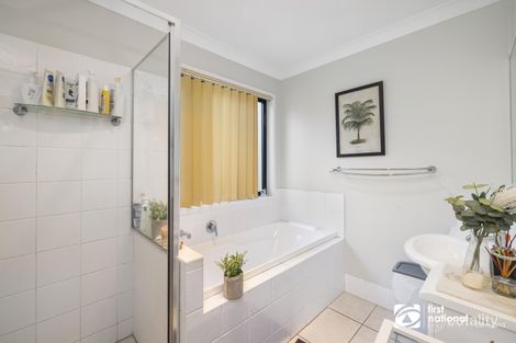 Property photo of 3 Serene Place Birkdale QLD 4159