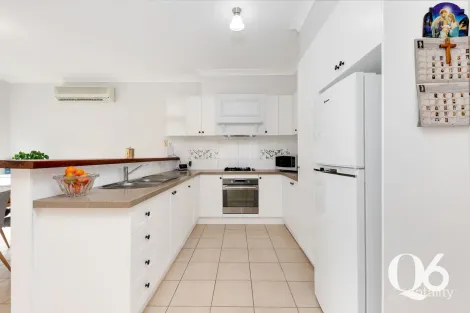 Property photo of 27 Studley Park Way Caroline Springs VIC 3023