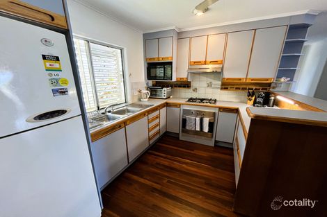 Property photo of 11 Evelyn Street Lammermoor QLD 4703