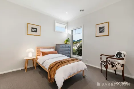 Property photo of 6 Karinya Close Healesville VIC 3777