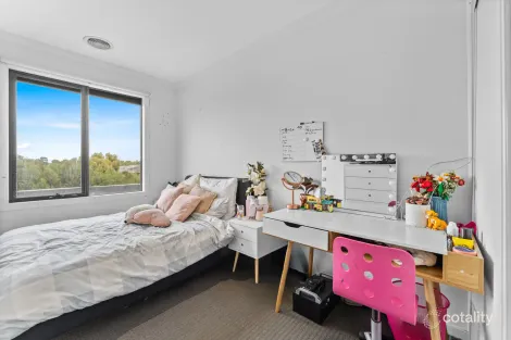 Property photo of 16A Vantage Avenue Clyde North VIC 3978