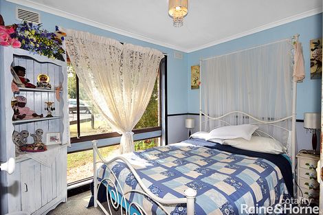 Property photo of 9 Bindon Close Bomaderry NSW 2541