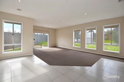 Property photo of 1 Exmoor Court Alfredton VIC 3350