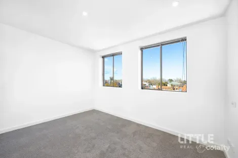 Property photo of 307/64 Wellington Street St Kilda VIC 3182