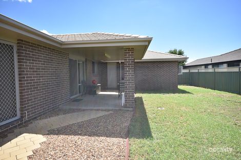 Property photo of 22 Lansdowne Drive Dubbo NSW 2830