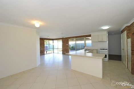 Property photo of 9 Jamestown Terrace Greenfields WA 6210