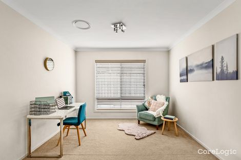 Property photo of 20 Eaglewood Gardens Beaumont Hills NSW 2155