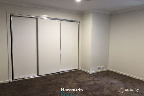 Property photo of 8 Fouz Street Roxburgh Park VIC 3064