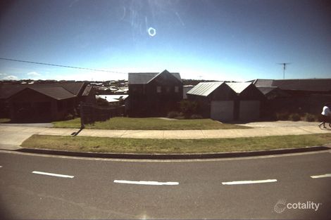 77 Ocean Throughway, Ocean Grove, VIC 3226