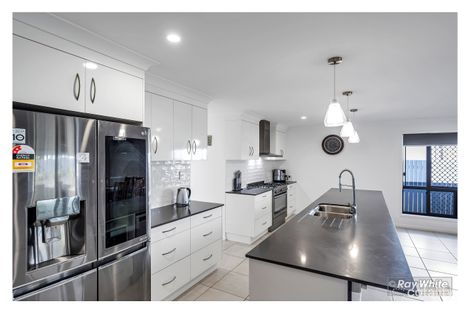 Property photo of 14 Edenbrook Drive Parkhurst QLD 4702