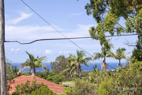 Property photo of 30 Jocelyn Street North Curl Curl NSW 2099