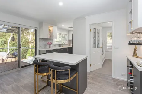 Property photo of 2 Lois Lane Hawthorndene SA 5051