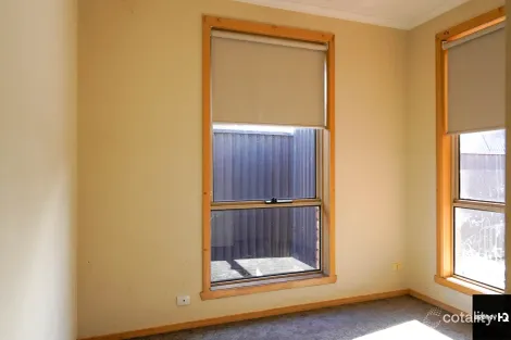 Property photo of 299 Heaths Road Werribee VIC 3030