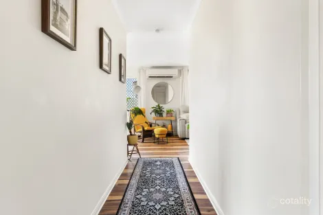 Property photo of 2/120 Miller Street Chermside QLD 4032
