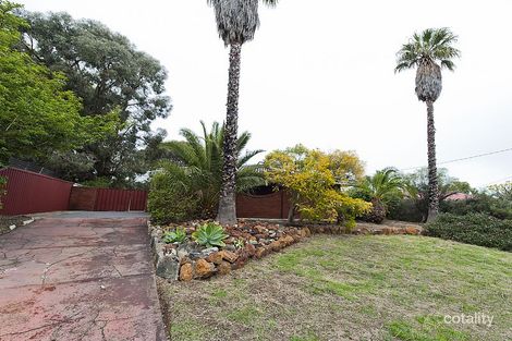 7 Moira Ave, Forrestfield, WA 6058