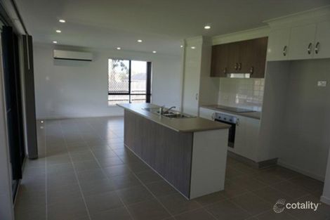 Property photo of 8 Claret Ash Drive Guyra NSW 2365