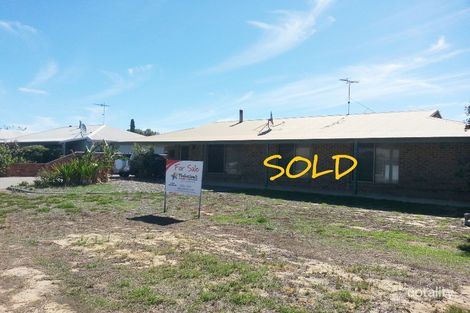 5 Callistemon Cl, Leeman, WA 6514