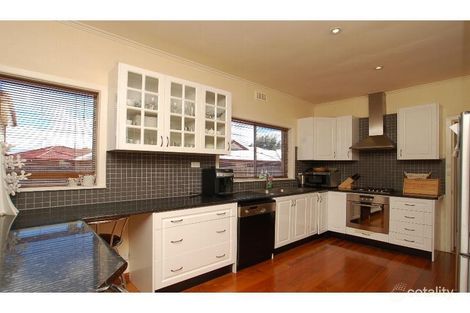 Property photo of 40 Menana Road Glenroy VIC 3046