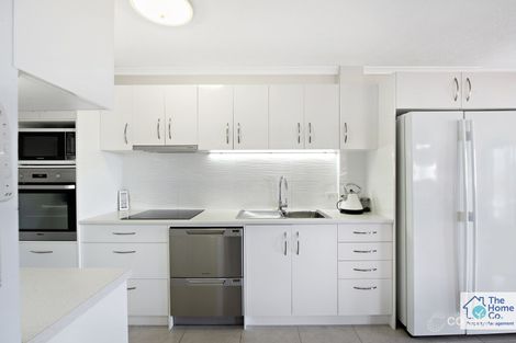 Property photo of 3/31 Landsborough Avenue Scarborough QLD 4020