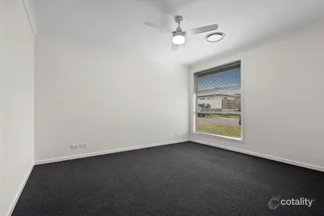 Property photo of 7 Legacy Drive Flinders View QLD 4305