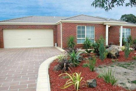 Property photo of 19 Beckett Way Craigieburn VIC 3064