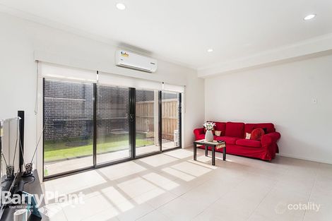Property photo of 12 Luna Way Point Cook VIC 3030