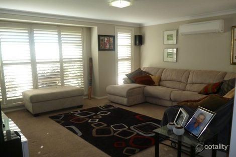 Property photo of 13 Lisbon Circuit Orange NSW 2800