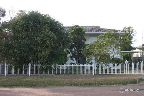 37 Goobarabah Ave, Lake Haven, NSW 2263