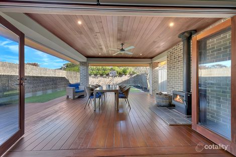 Property photo of 11 Rowanval Terrace Mernda VIC 3754