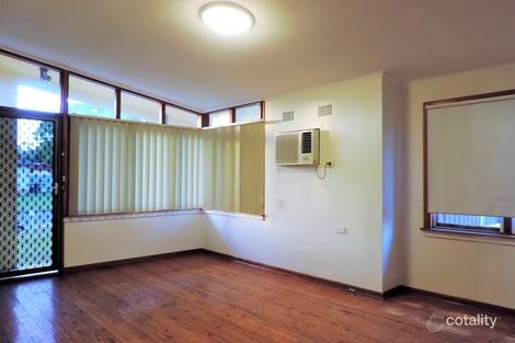 Property photo of 23 Feramin Avenue Whalan NSW 2770