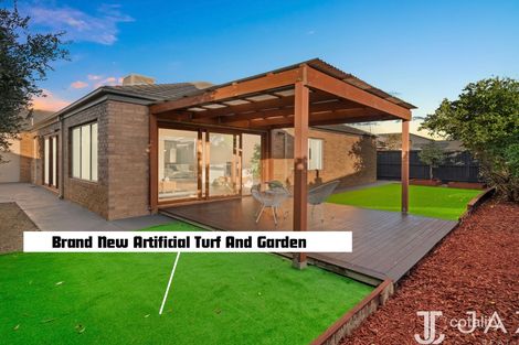 Property photo of 69 Ladybird Crescent Point Cook VIC 3030