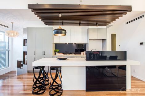 13 Sixth Ave, Balmoral, QLD 4171