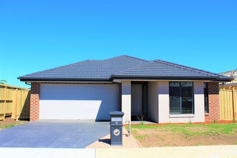 6 Kakoura St, Drouin, VIC 3818