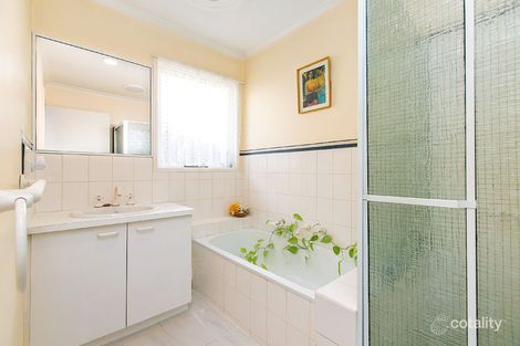 2/9 Heather Gr, Cheltenham, VIC 3192