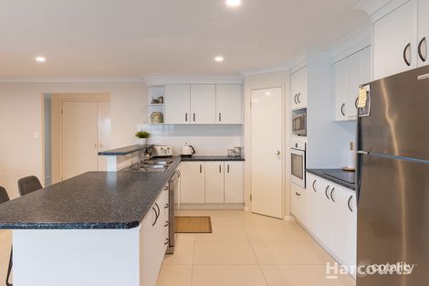 Property photo of 6 Stratus Place Calamvale QLD 4116