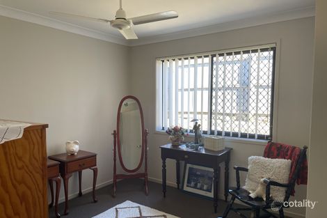 Property photo of 8 Lawley Crescent Pacific Pines QLD 4211