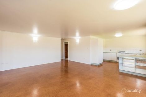 Property photo of 17 Centennial Circuit Avenell Heights QLD 4670