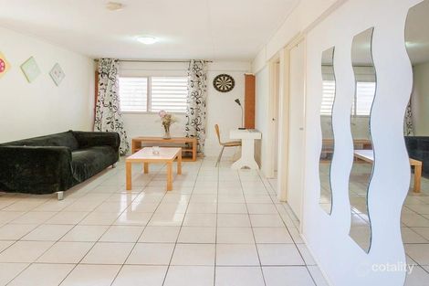 Property photo of 42 Salandra Street Mansfield QLD 4122